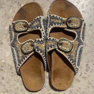 Cushionaire Beaded Buckle Sandals size 8.5